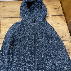 Lululemon athletic sweatshirt/ sweater size 0